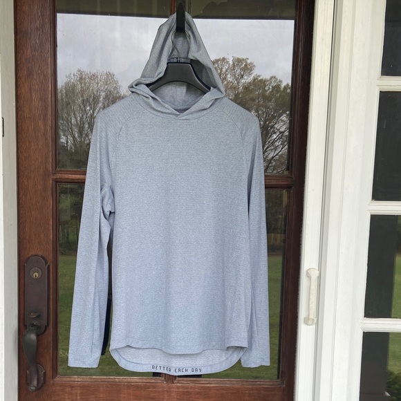LULULEMONLicense To Train Long Sleeve Hooded Tee. Size XL